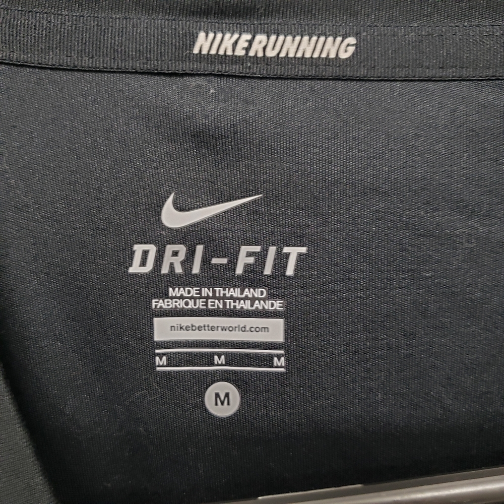 Nike Dri-Fit Top - Picture 4 of 8